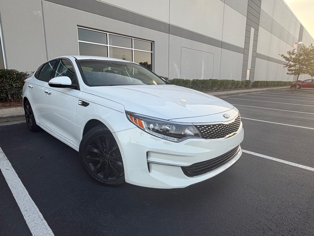 Photo 3 of this KIA OPTIMA