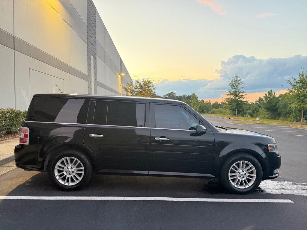 Photo 7 of this FORD FLEX