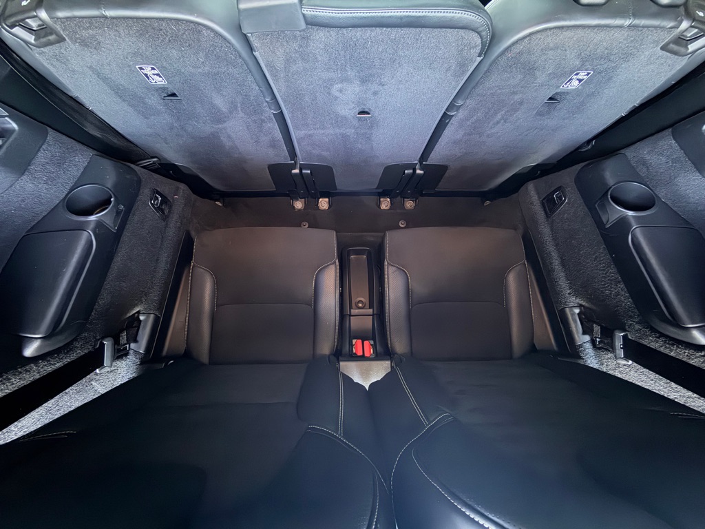 Photo 32 of this VOLVO XC90