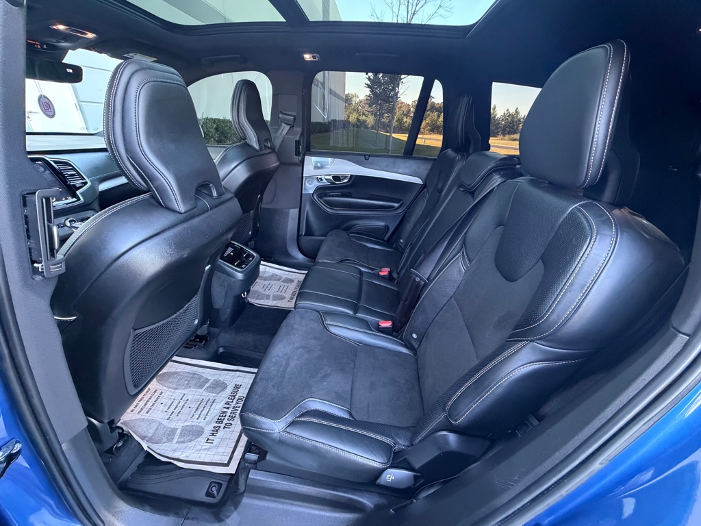 Photo 26 of this VOLVO XC90