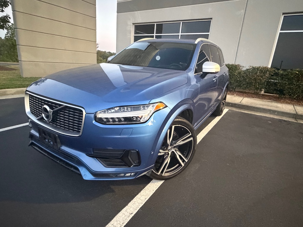 2019 VOLVO XC90