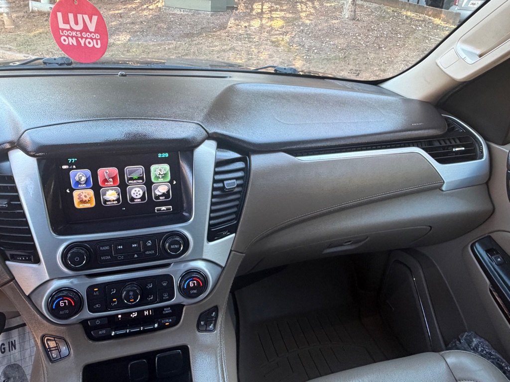 Photo 25 of this GMC YUKON