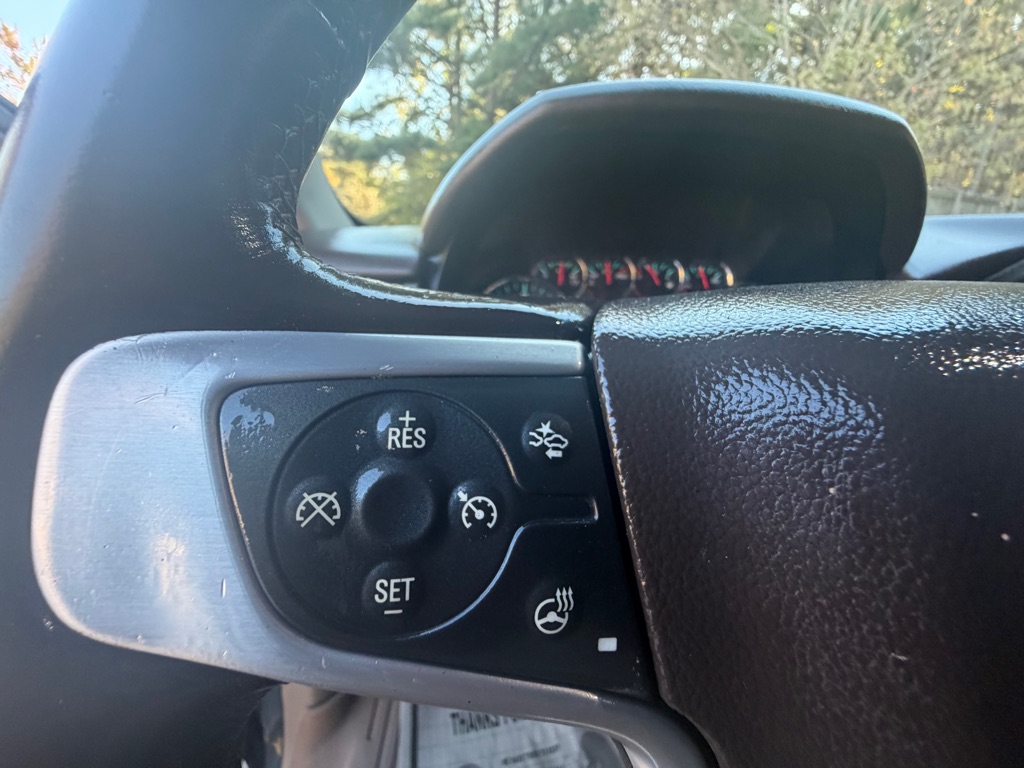 Photo 17 of this GMC YUKON