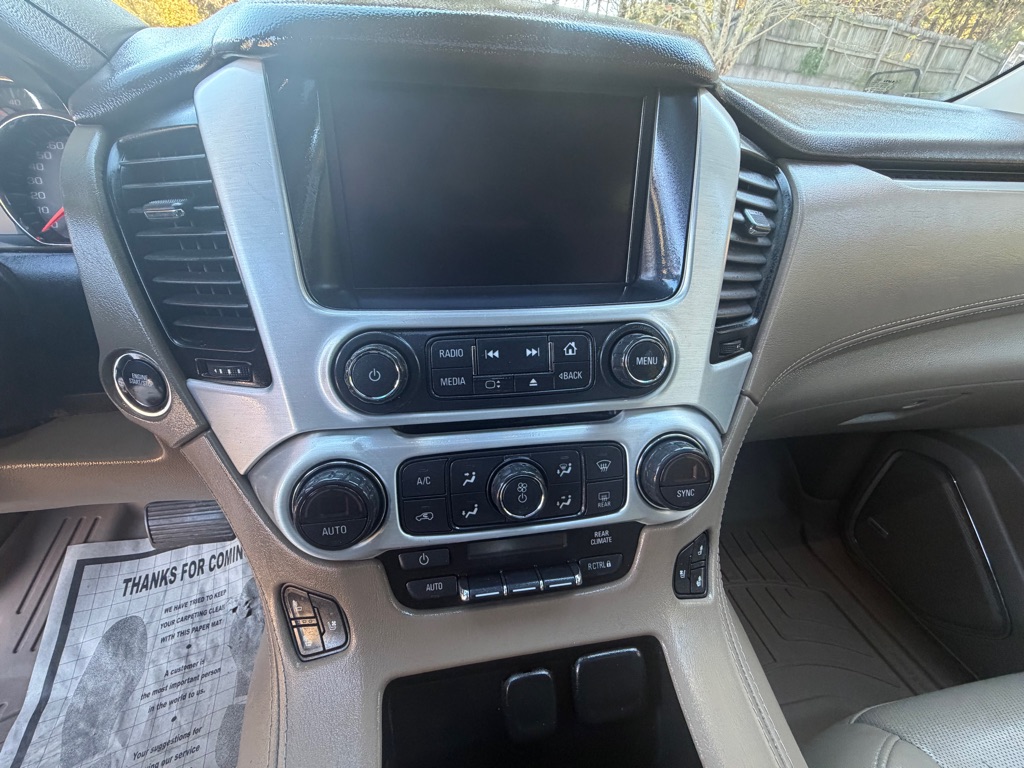 Photo 29 of this GMC YUKON