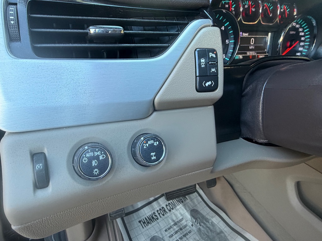Photo 31 of this GMC YUKON