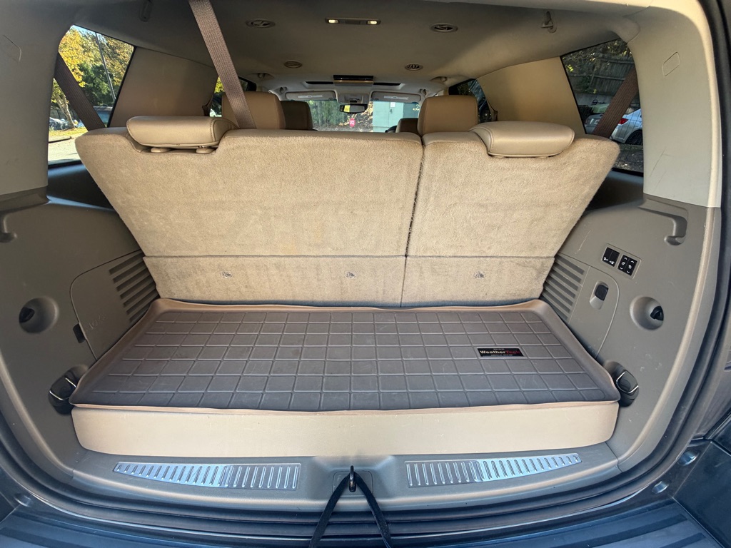 Photo 43 of this GMC YUKON