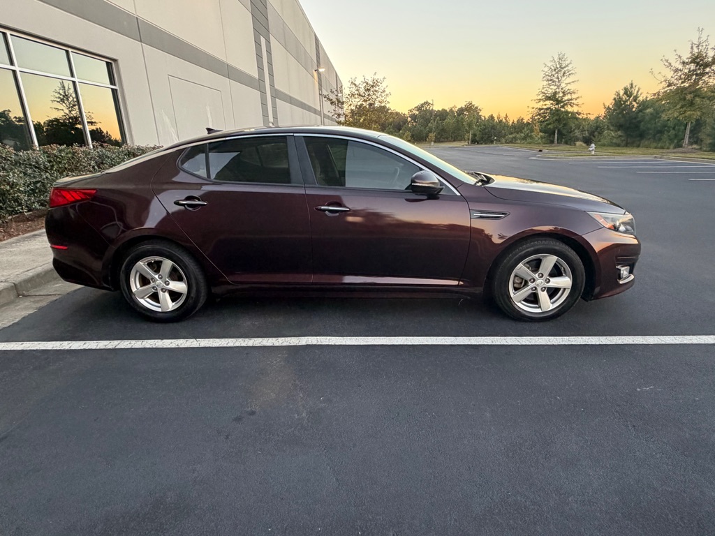 Photo 7 of this KIA OPTIMA