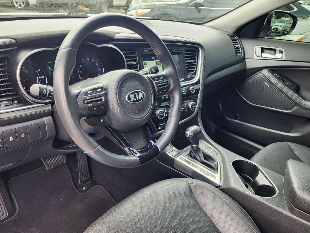 Photo 9 of this KIA OPTIMA