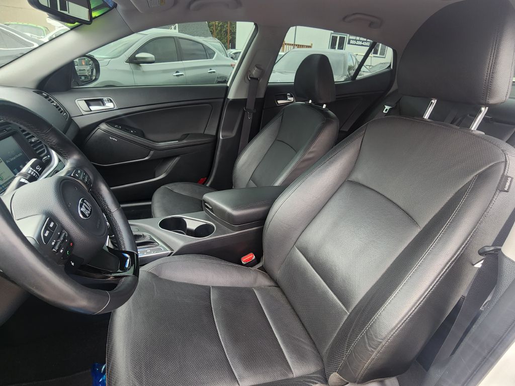 Photo 13 of this KIA OPTIMA