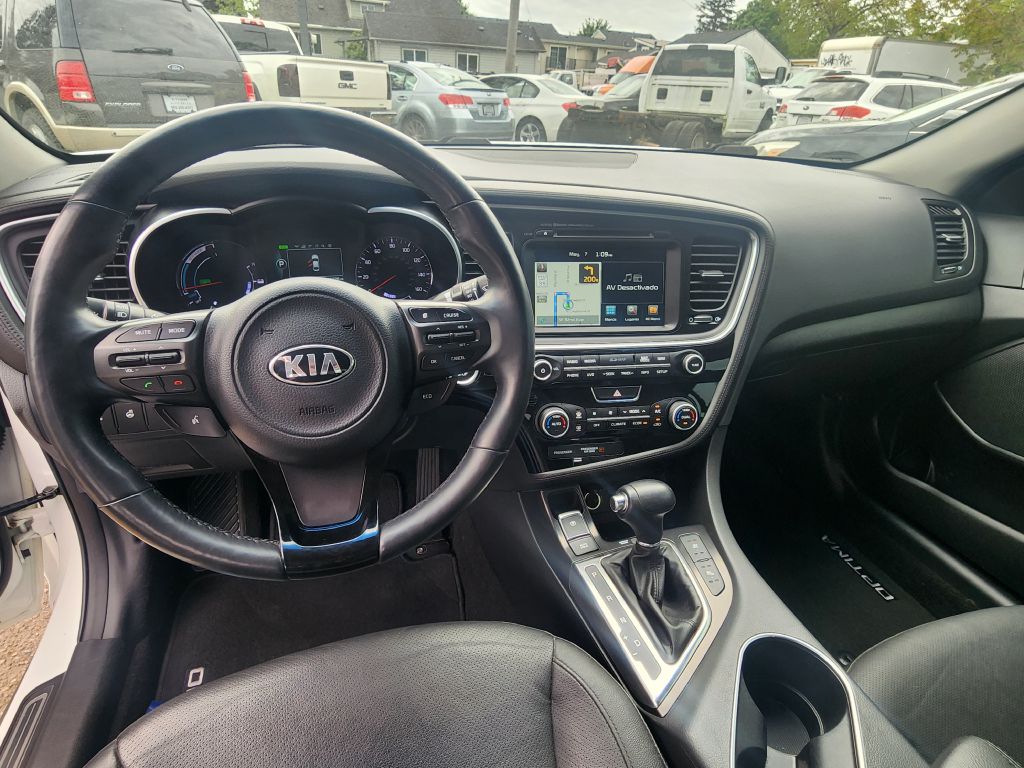 Photo 14 of this KIA OPTIMA