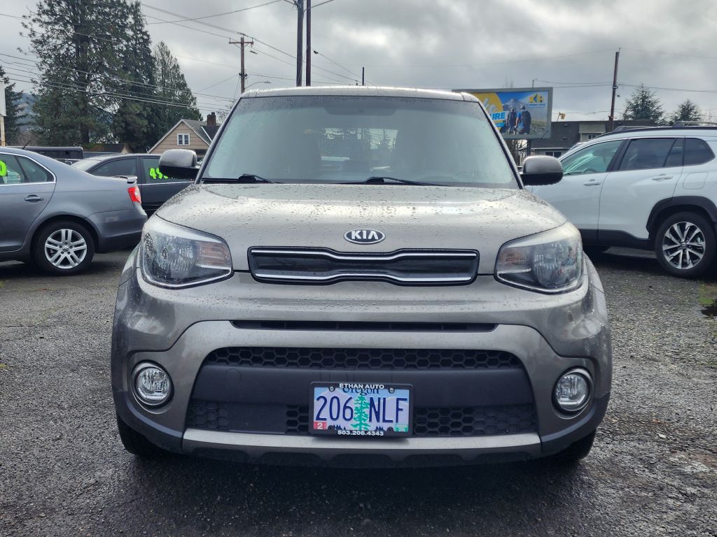 Photo 2 of this KIA SOUL