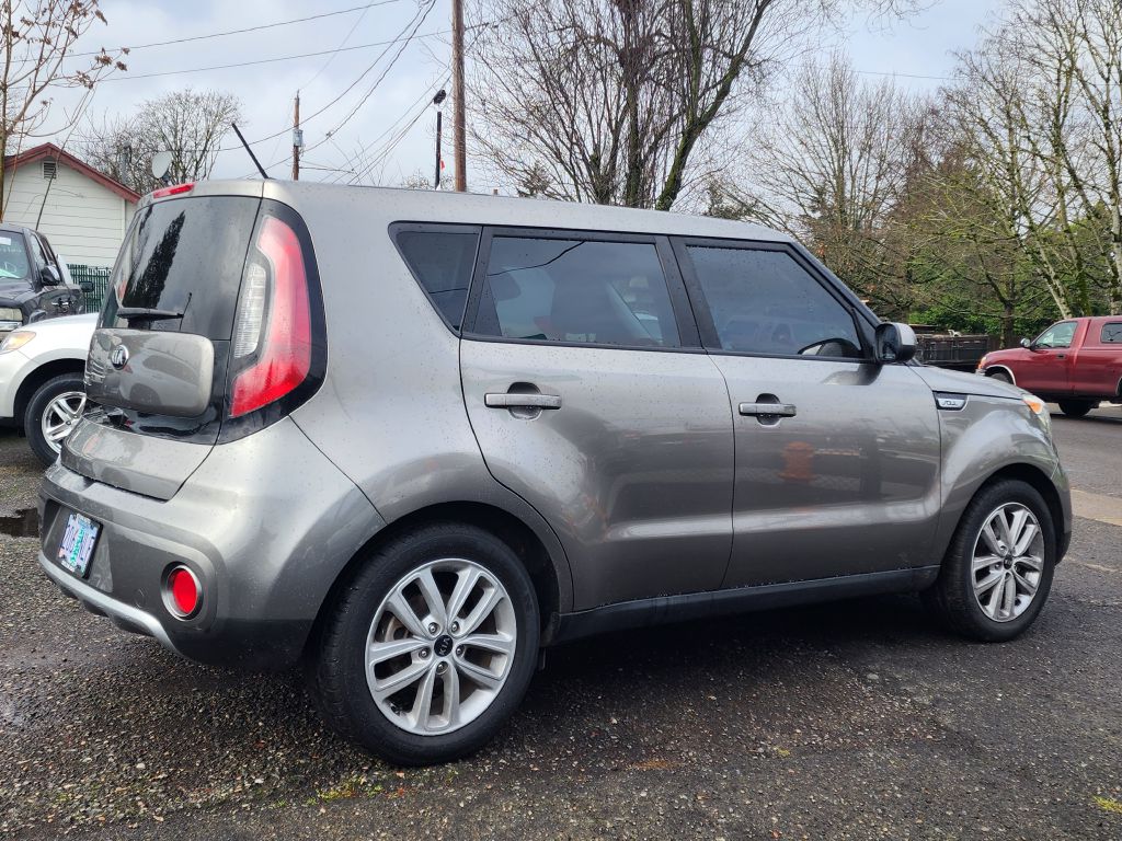Photo 5 of this KIA SOUL