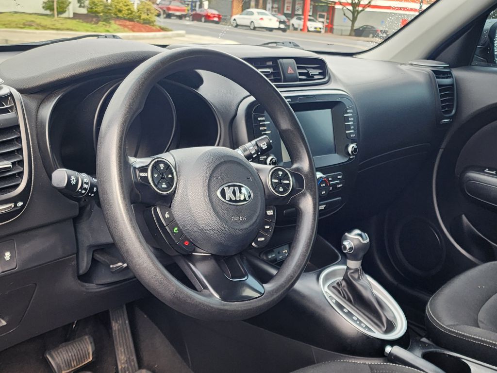 Photo 9 of this KIA SOUL