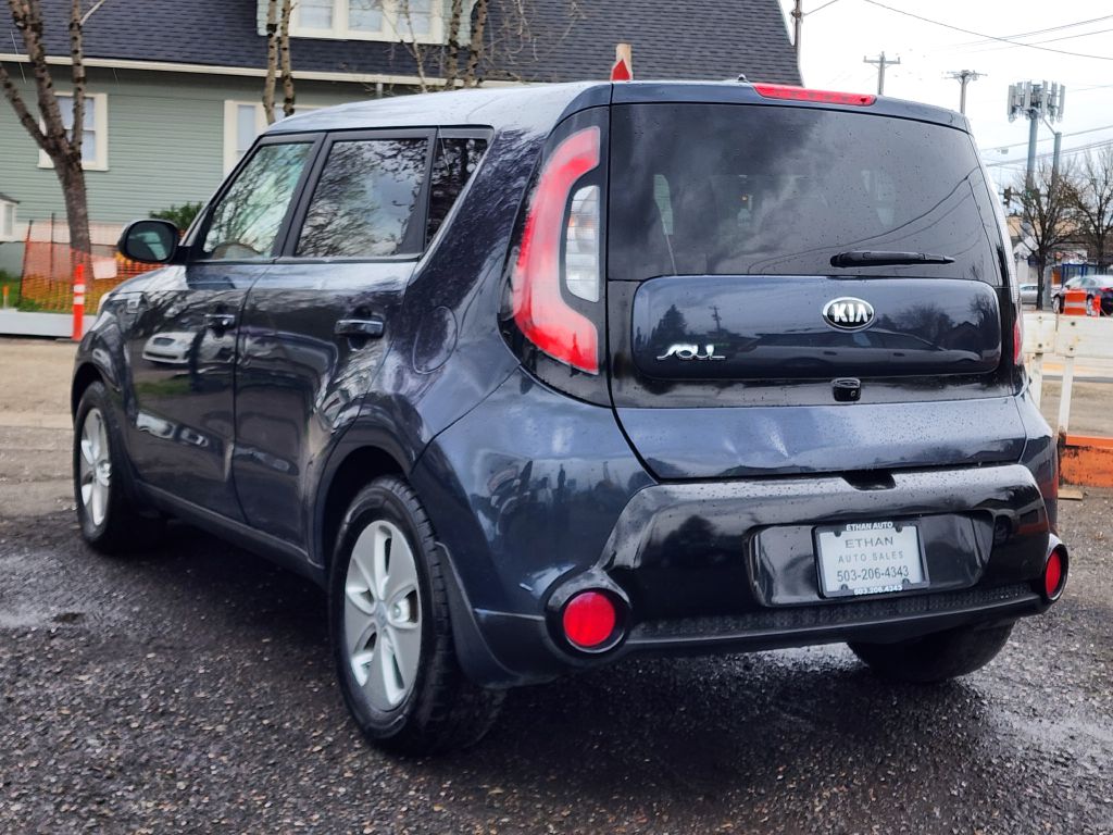 Photo 6 of this KIA SOUL