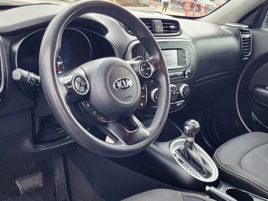 Photo 9 of this KIA SOUL