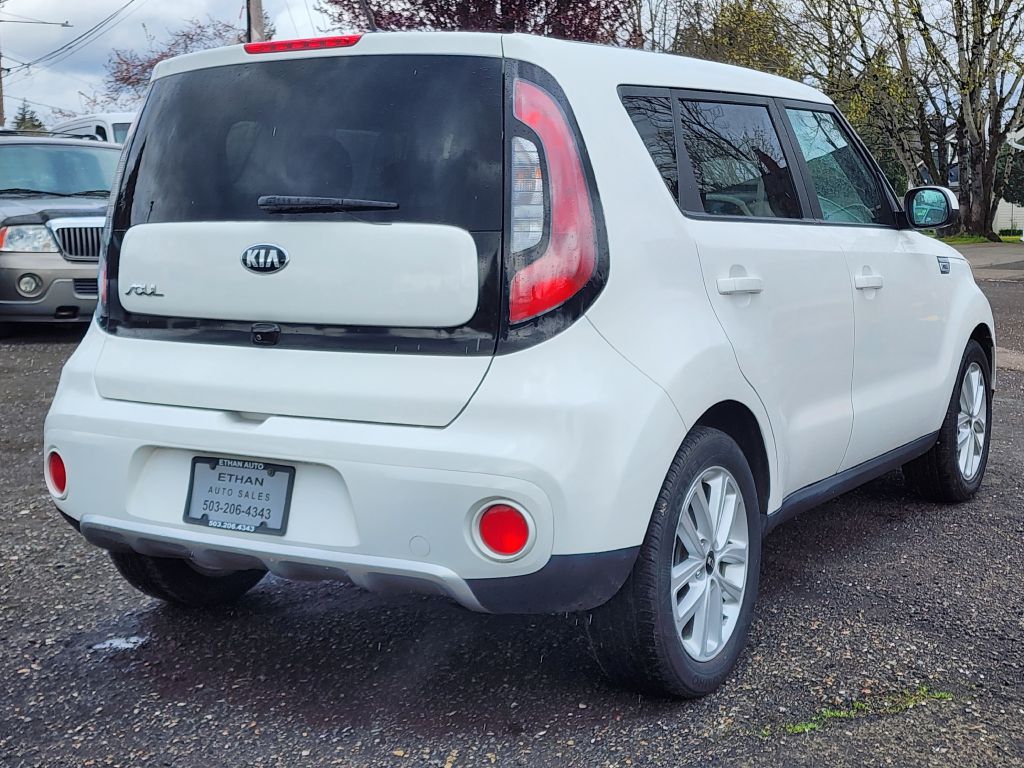 Photo 4 of this KIA SOUL