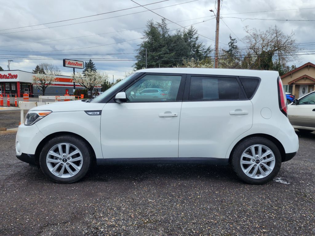 Photo 8 of this KIA SOUL