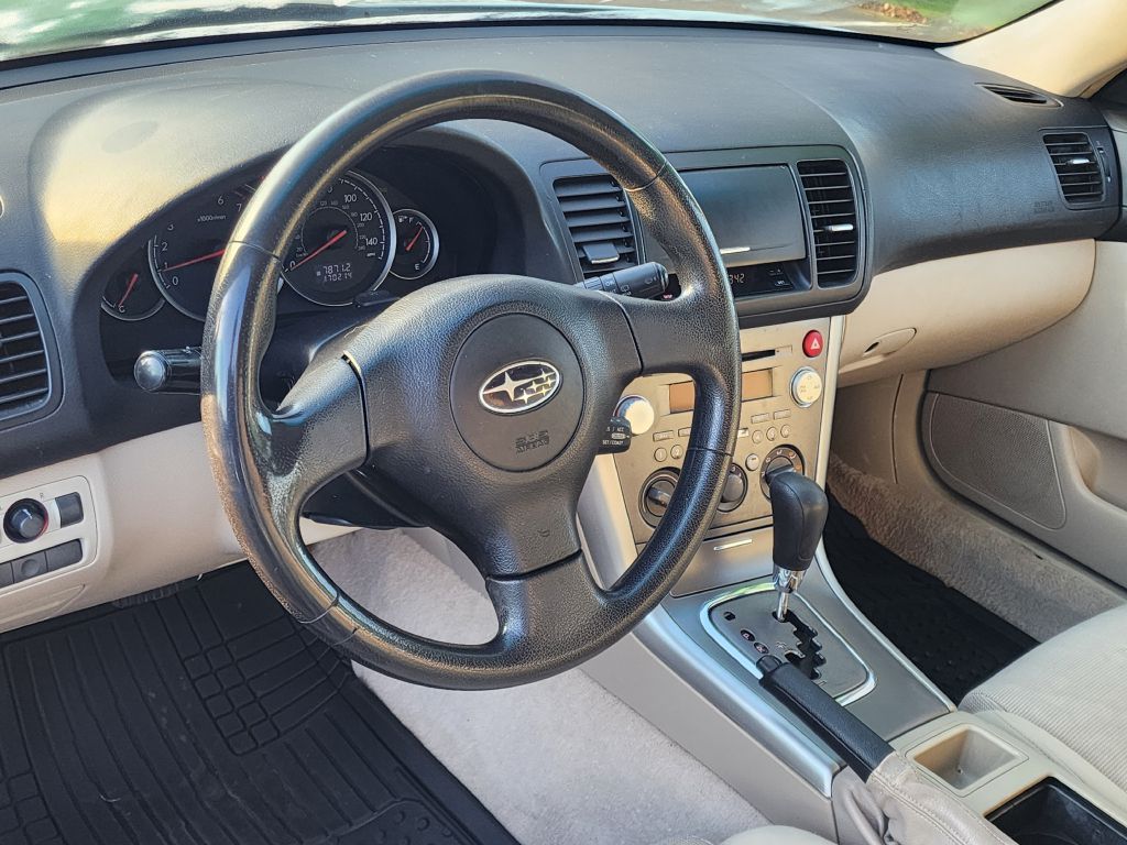 Photo 9 of this SUBARU LEGACY