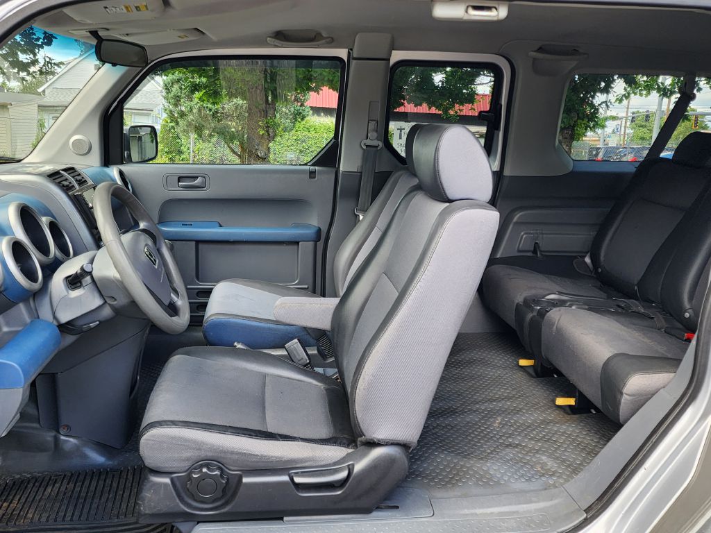 Photo 12 of this HONDA ELEMENT