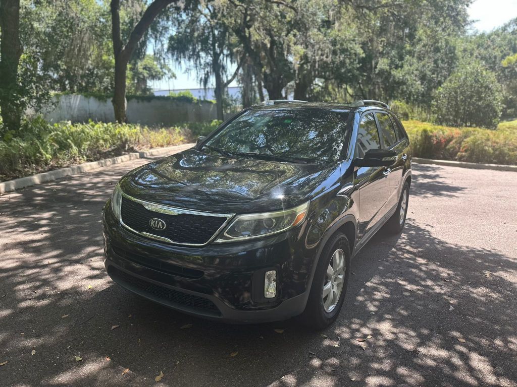 2014 KIA SORENTO LX