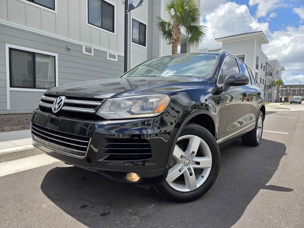 2011 VOLKSWAGEN TOUAREG V6 FSI, TDI, Hybrid