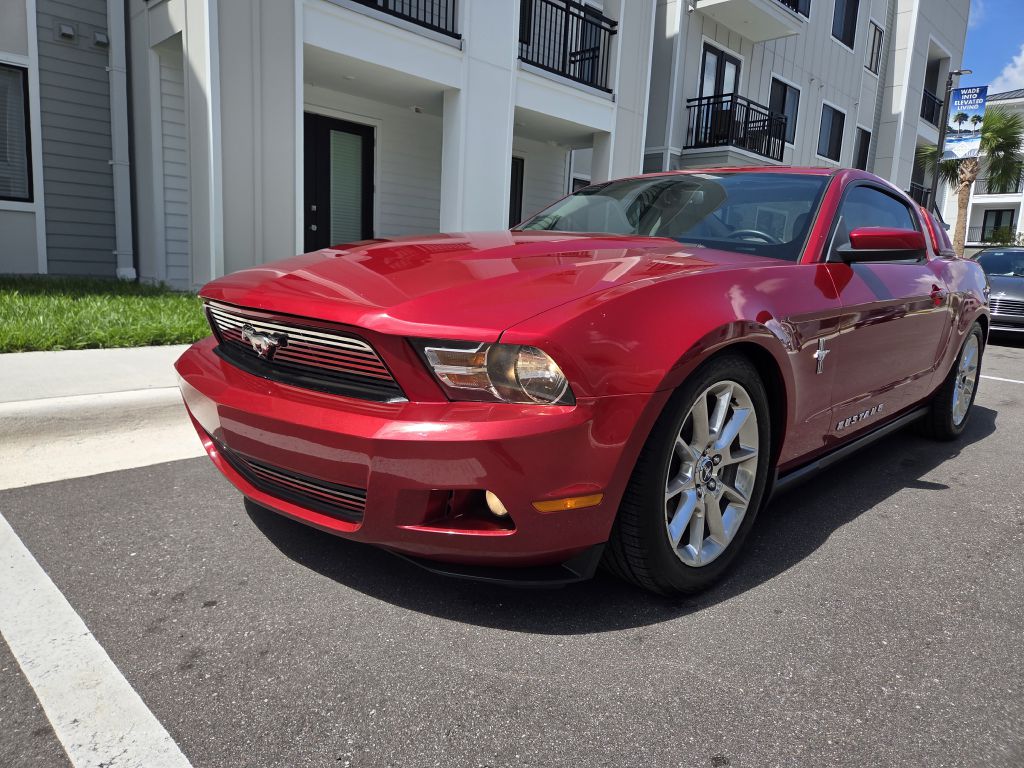 2010 FORD MUSTANG Base