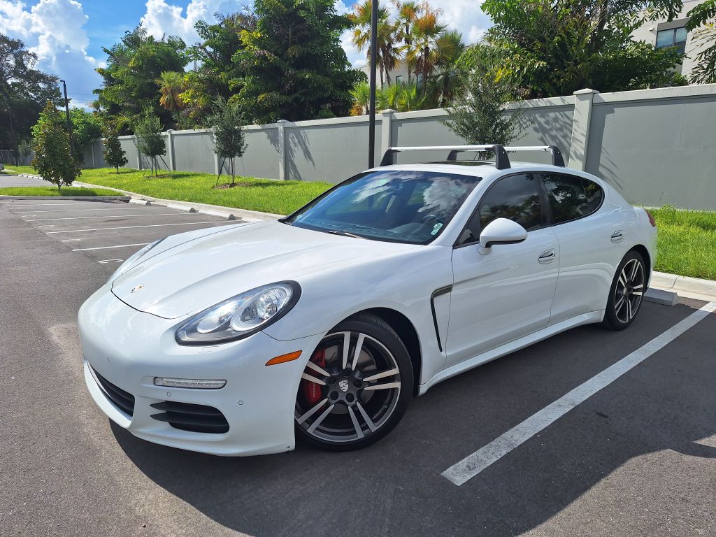2016 PORSCHE PANAMERA Base (2WD), 4 (4WD)