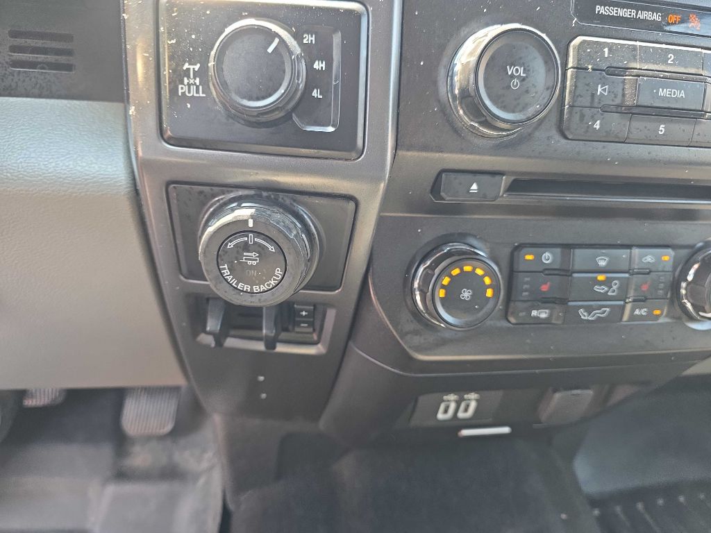 Photo 13 of this FORD F150