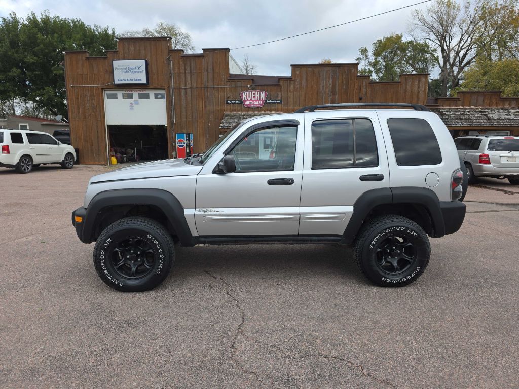 Photo 2 of this JEEP LIBERTY