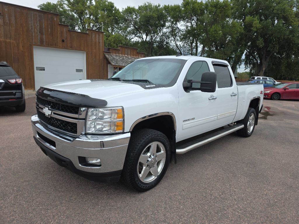 Photo 8 of this CHEVROLET SILVERADO 2500