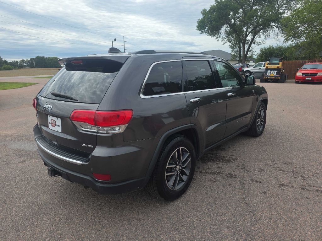 Photo 4 of this JEEP GRAND CHEROKEE