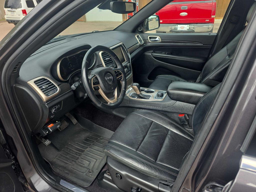 Photo 9 of this JEEP GRAND CHEROKEE
