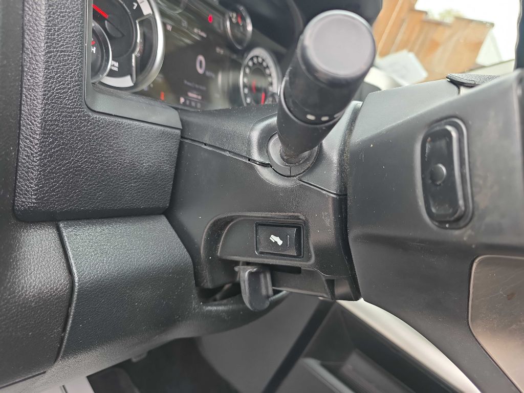 Photo 12 of this RAM 1500