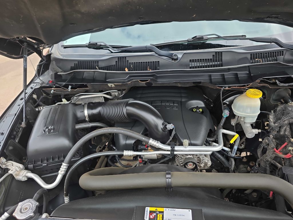 Photo 33 of this RAM 1500