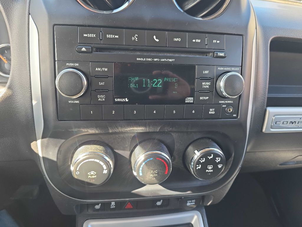 Photo 9 of this JEEP COMPASS