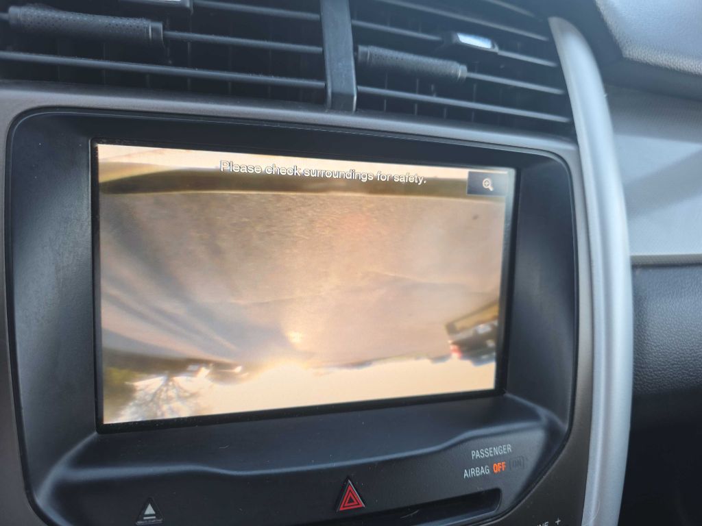 Photo 14 of this FORD EDGE