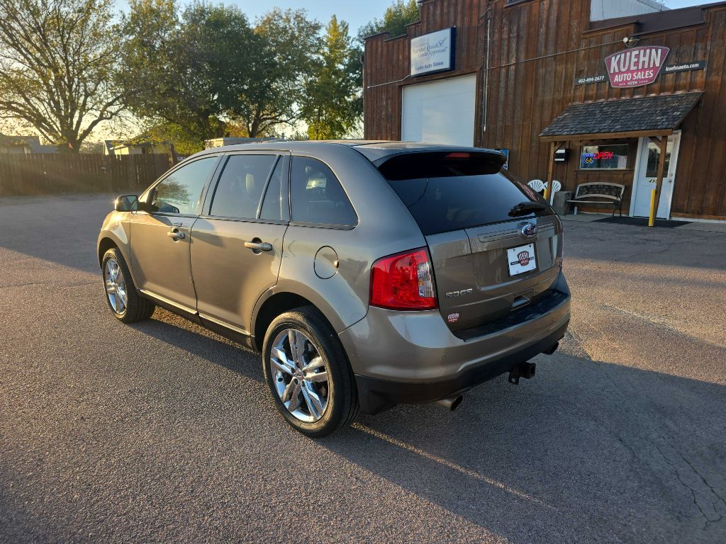 Photo 4 of this FORD EDGE