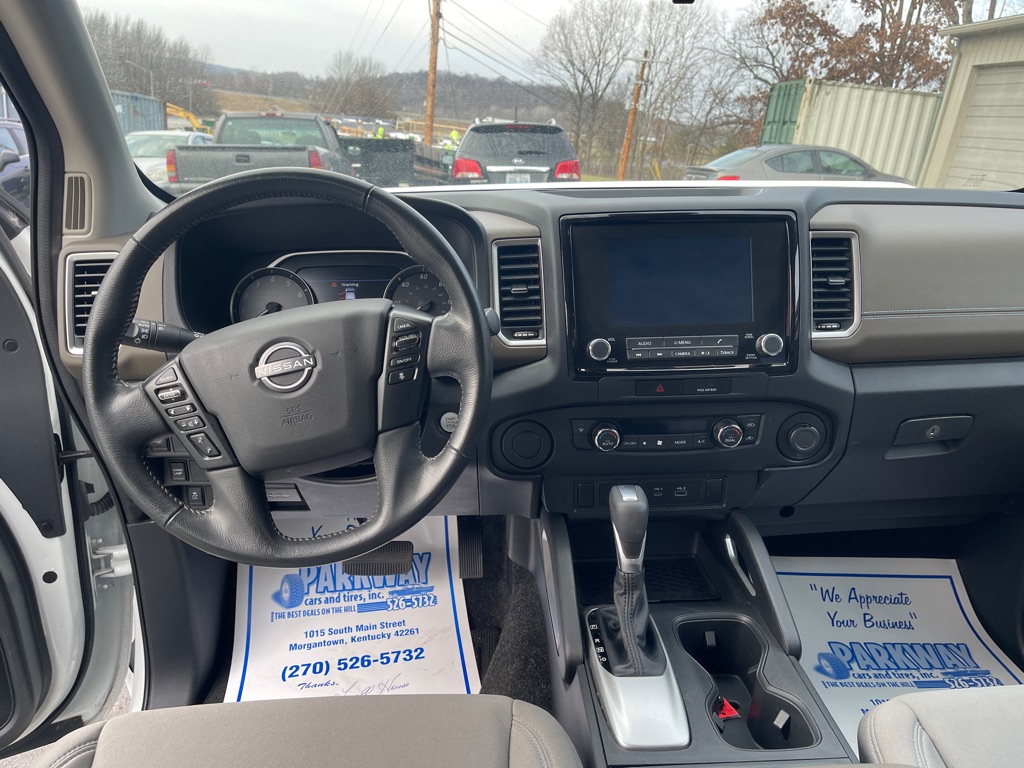 Photo 13 of this NISSAN FRONTIER