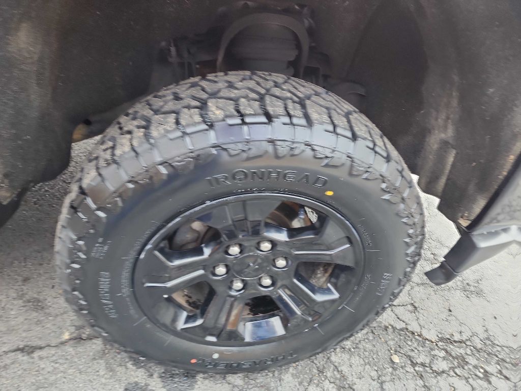 Photo 12 of this CHEVROLET SILVERADO 1500