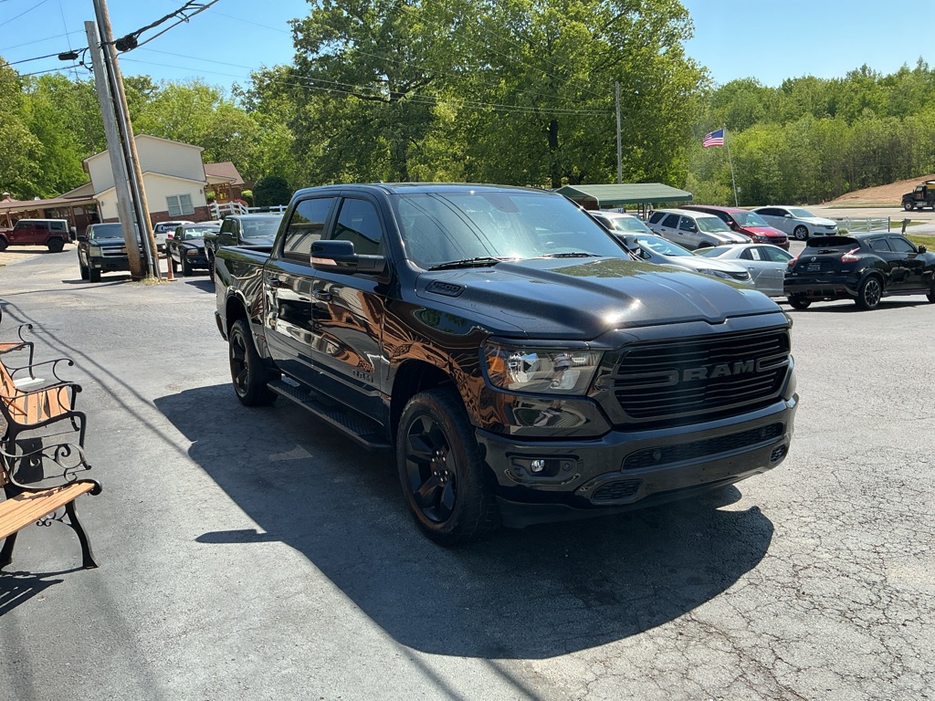 Photo 4 of this RAM 1500