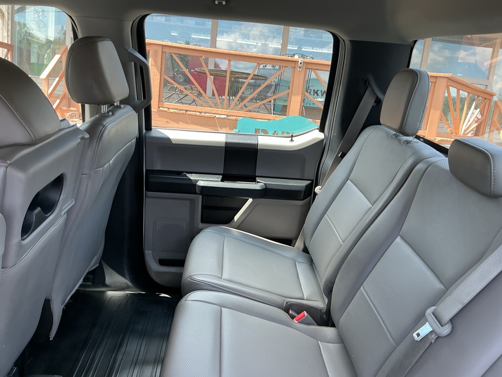 Photo 13 of this FORD F-150