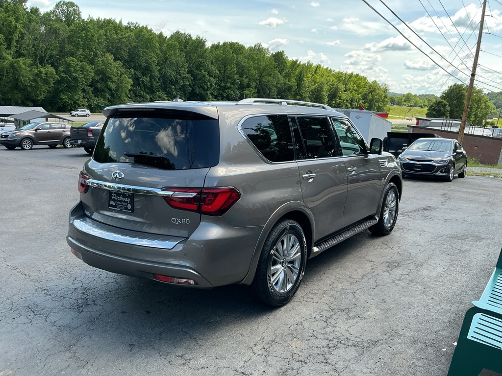 Photo 6 of this INFINITI QX80