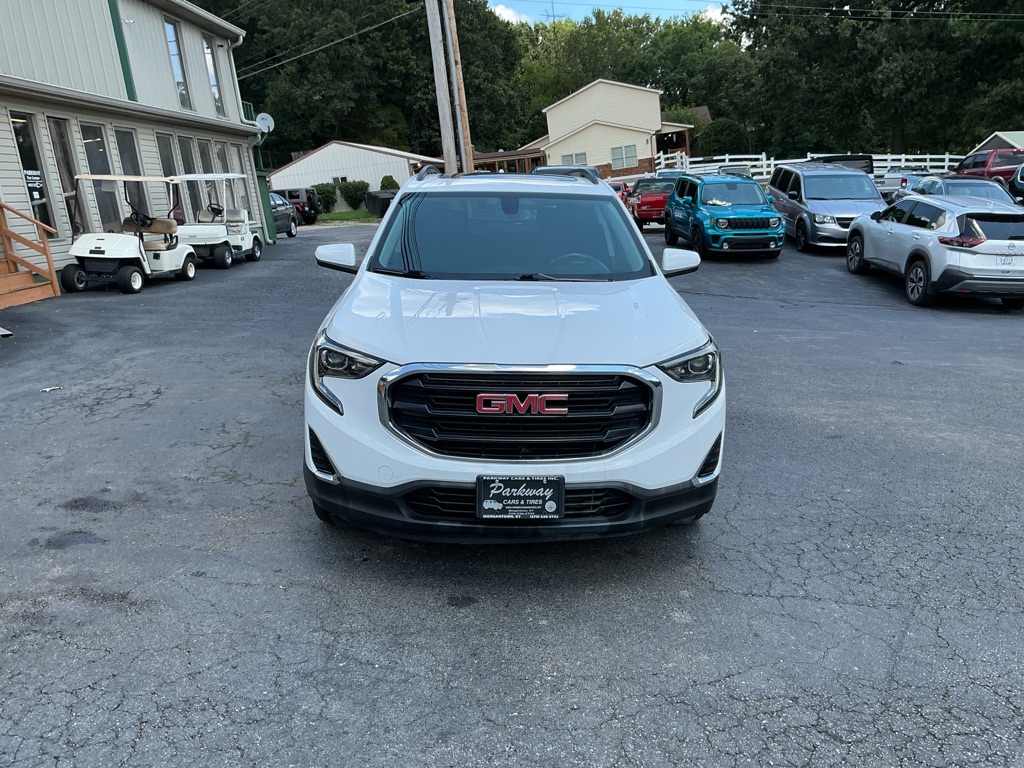 Photo 3 of this GMC TERRAIN