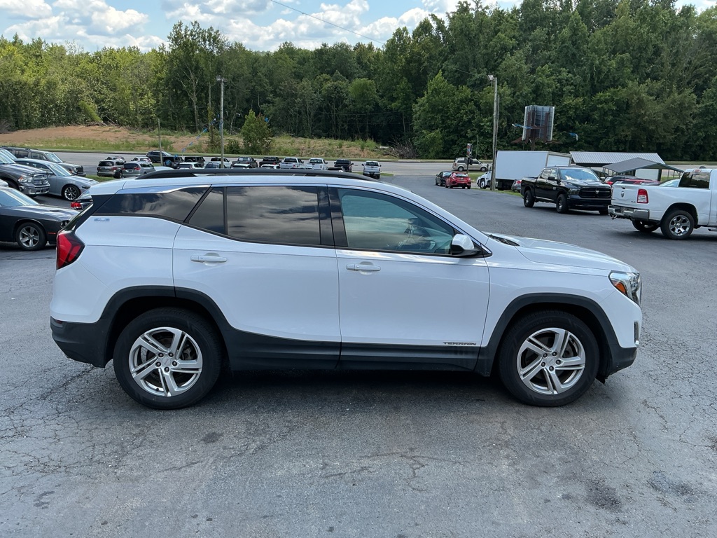 Photo 5 of this GMC TERRAIN