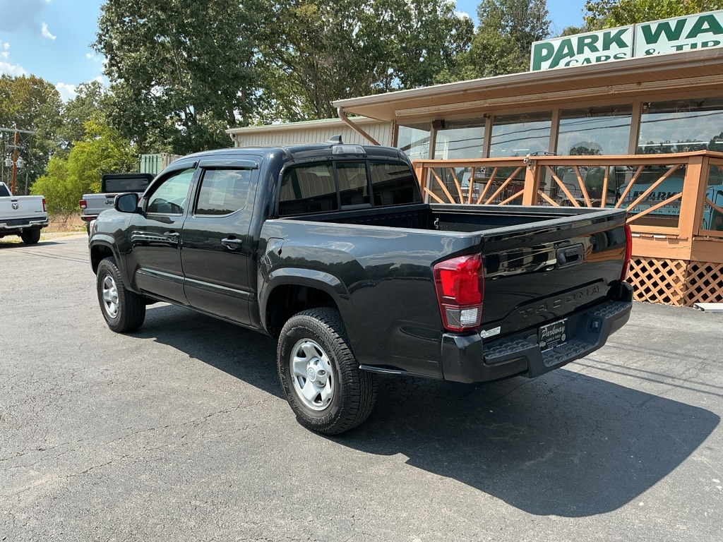 Photo 8 of this TOYOTA TACOMA
