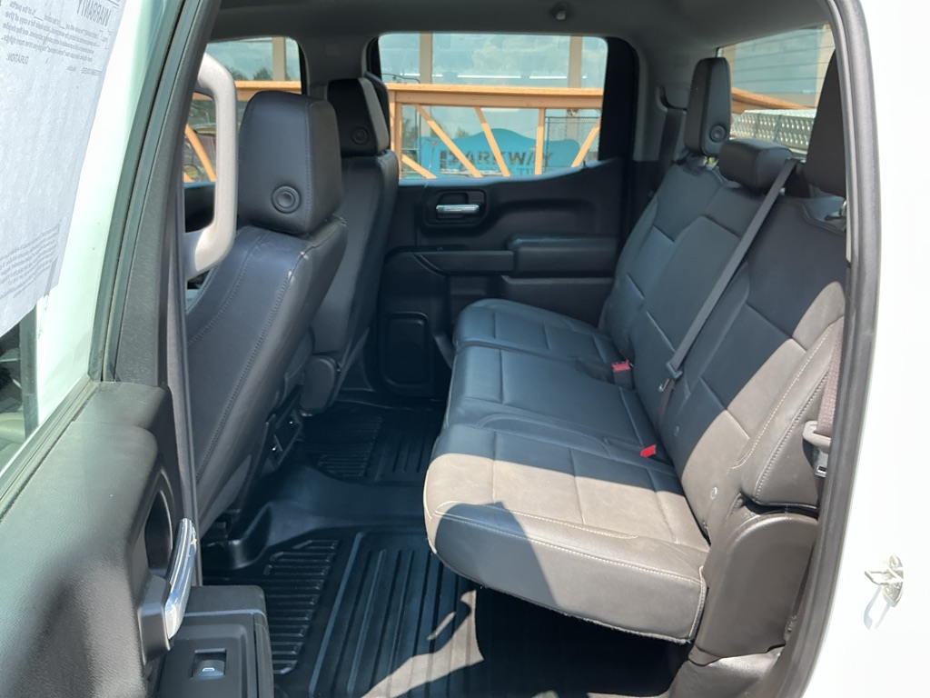 Photo 15 of this CHEVROLET SILVERADO 1500