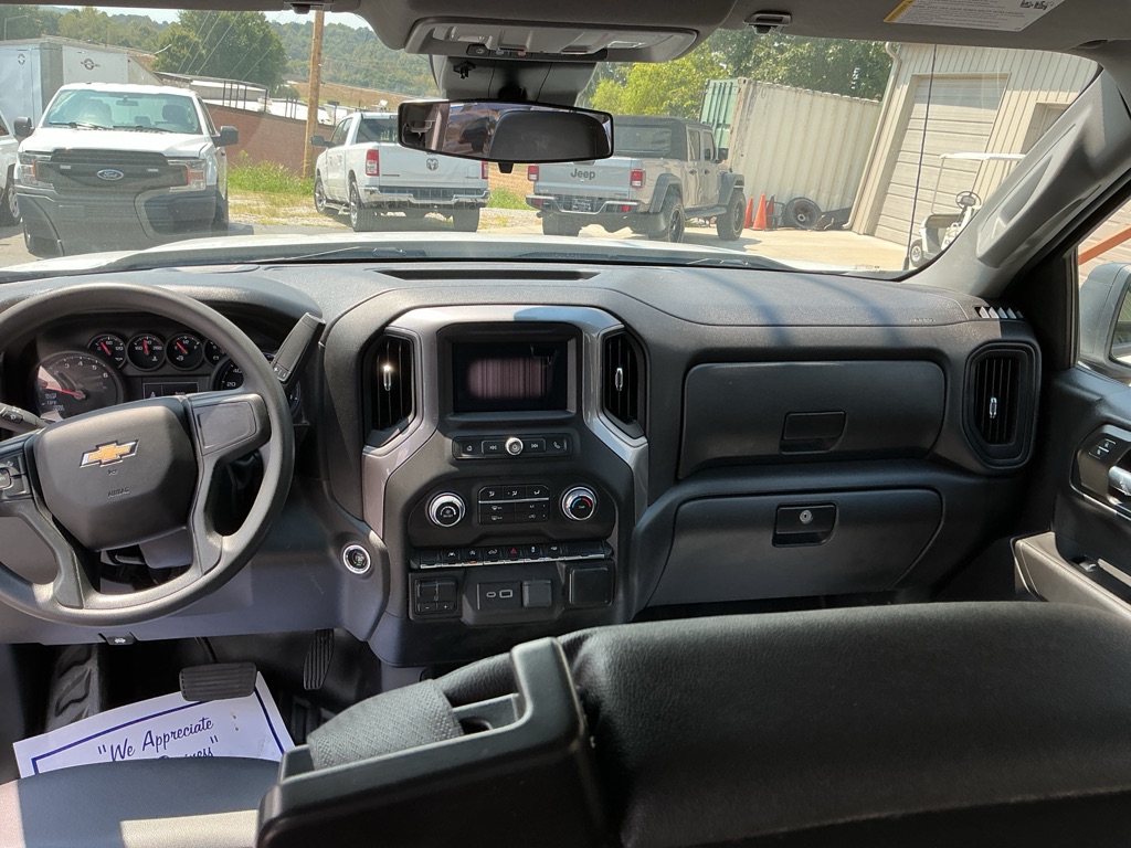 Photo 12 of this CHEVROLET SILVERADO 1500