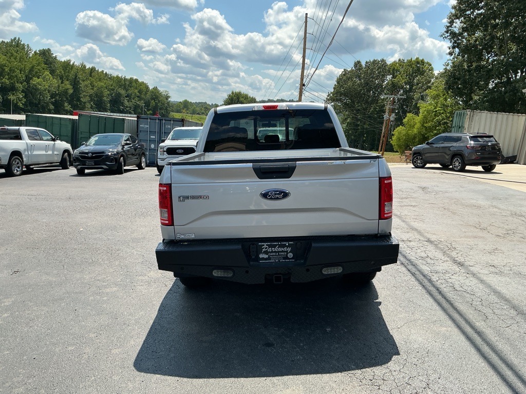 Photo 7 of this FORD F-150