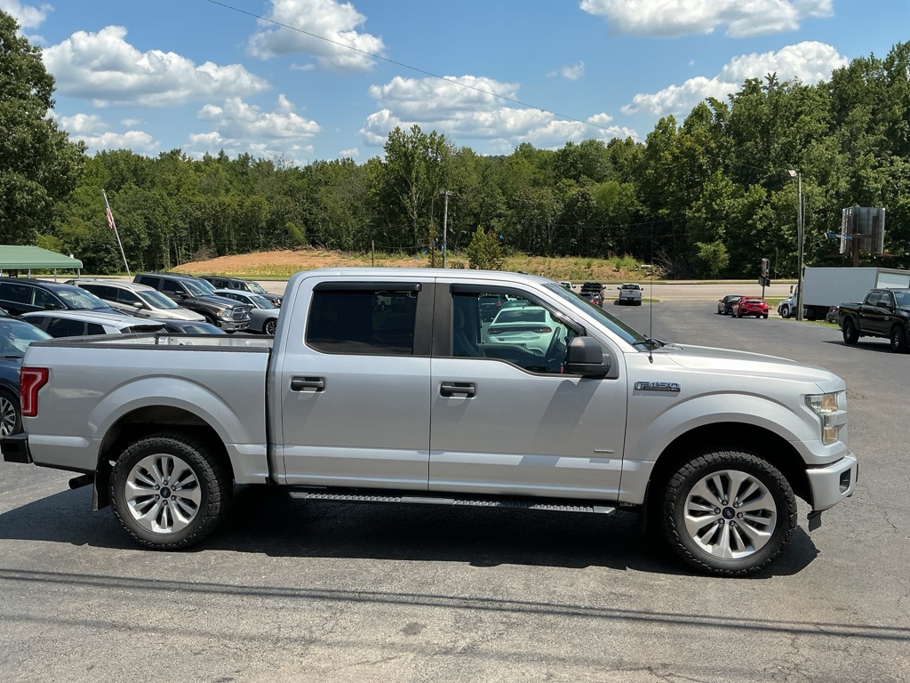 Photo 5 of this FORD F-150