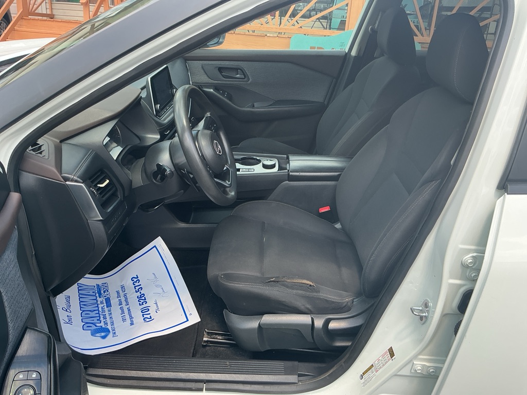 Photo 11 of this NISSAN ROGUE